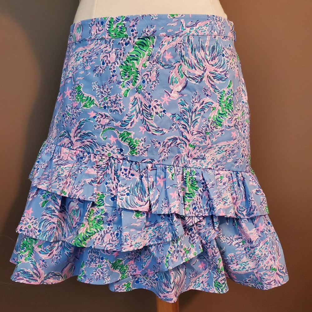 Lilly Pulitzer Ruffle Mini Sz8